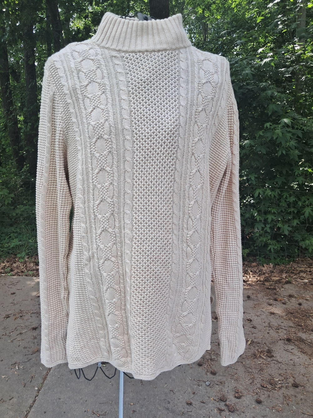 Vintage Cream Cable Knit Turtleneck Sweater